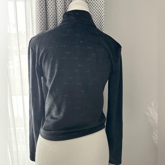 Nike Air Cropped Quarter Zip Sweatshirt - Black - Picture 6 of 8